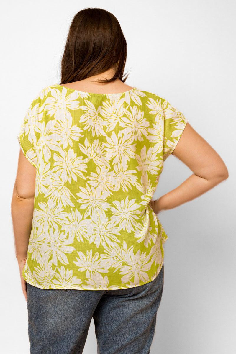 Plus Size Short Sleeve Floral Bottom Twist Top