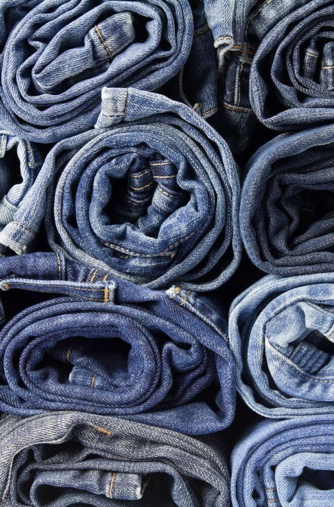 Thrift Flip Secrets: Transform Old Clothes to Chic
