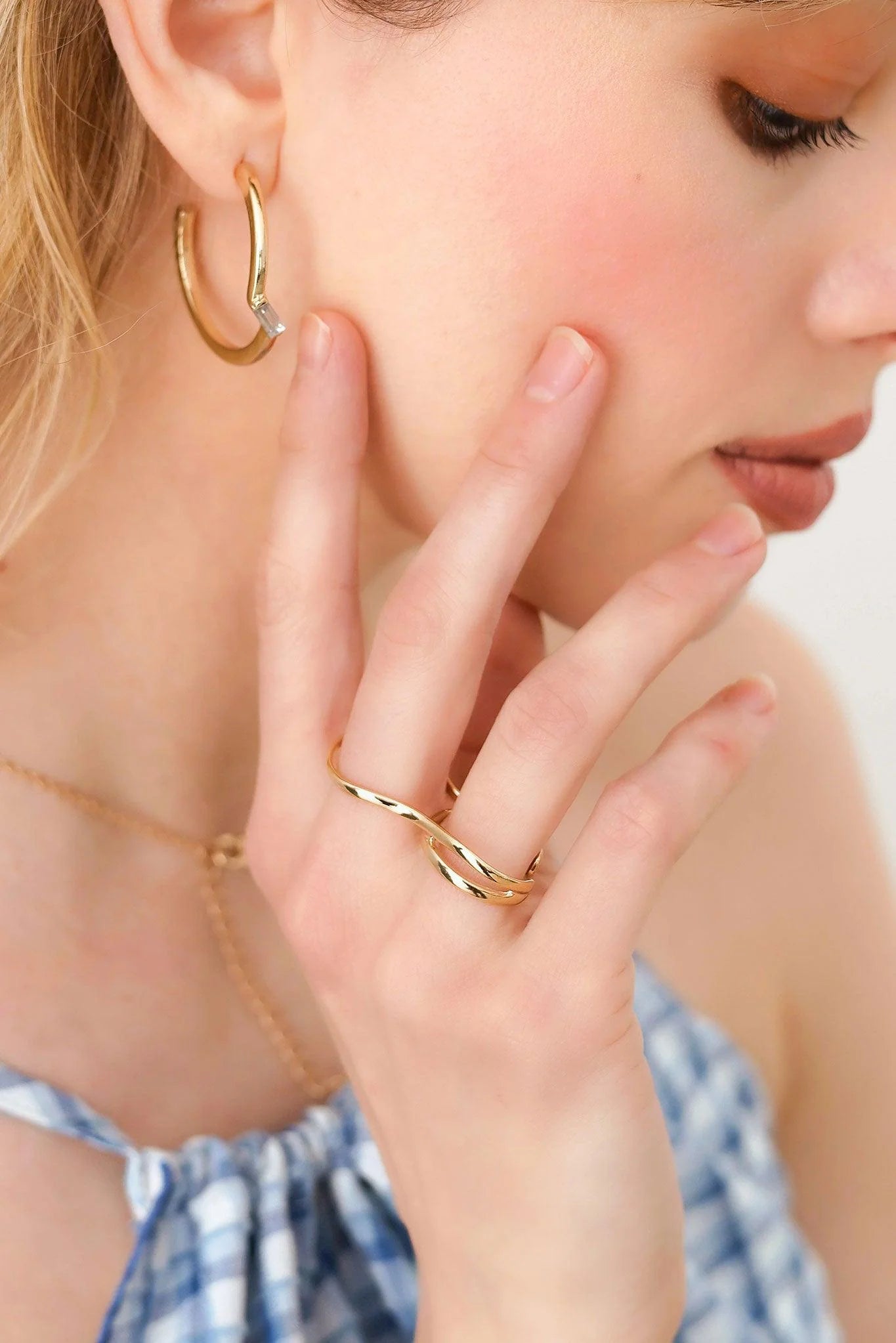 Wavy Double Finger Gold Ring - ShopStyleEdit #