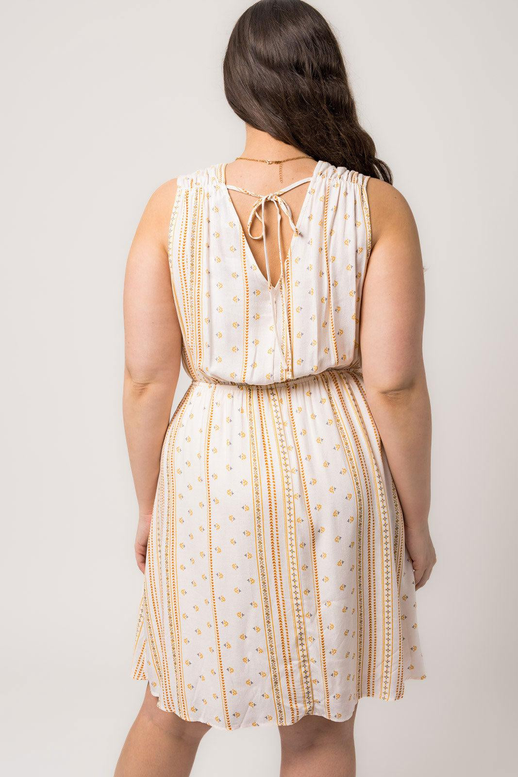 Plus Size Sleeveless Surplice Back Tie Floral Mini Dress